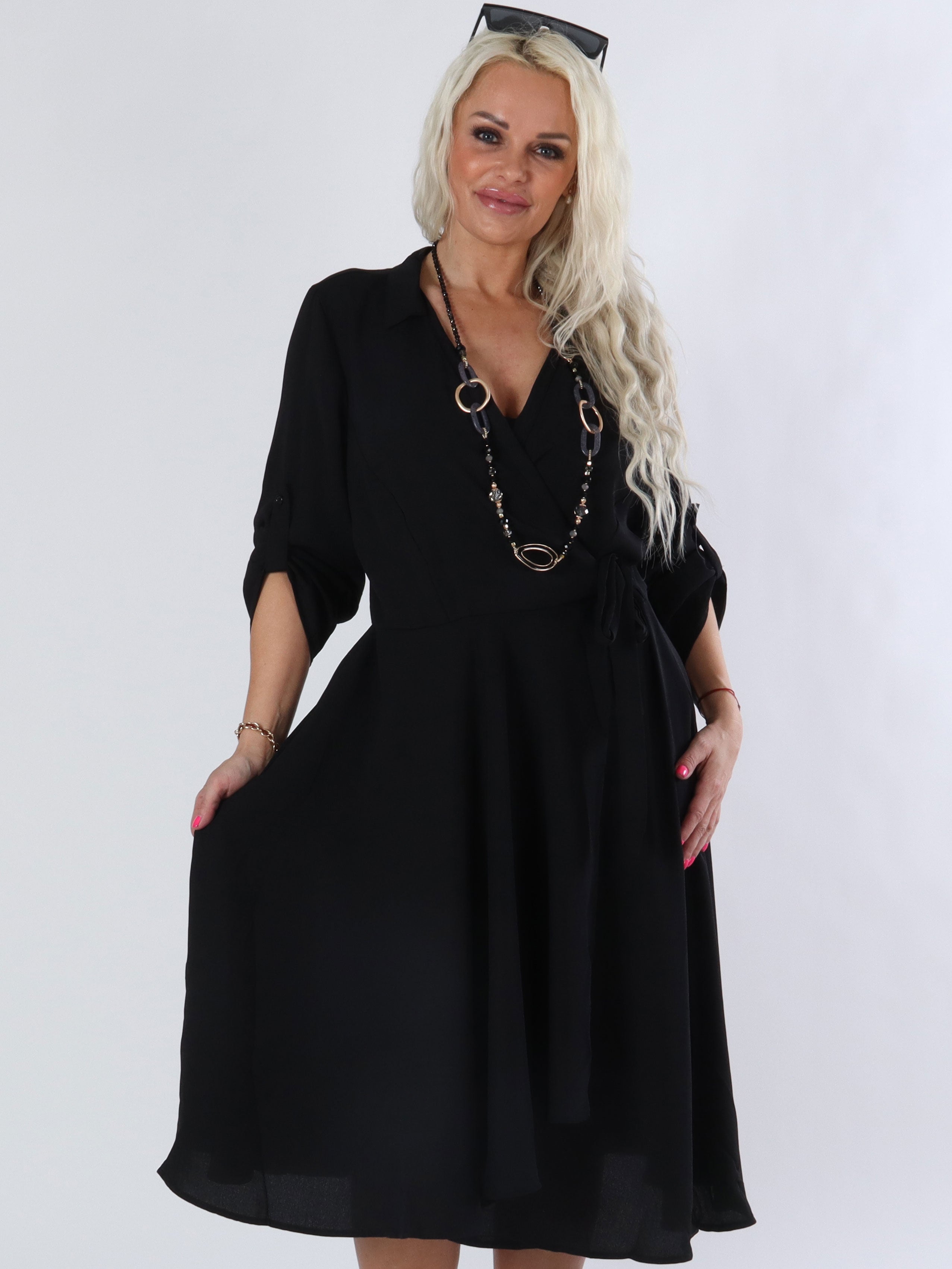 Bonnie - Armégrön klänning med skjortkrage